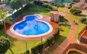 Apartamento TomCar Piscina, Pádel, wifi y zonas comunes